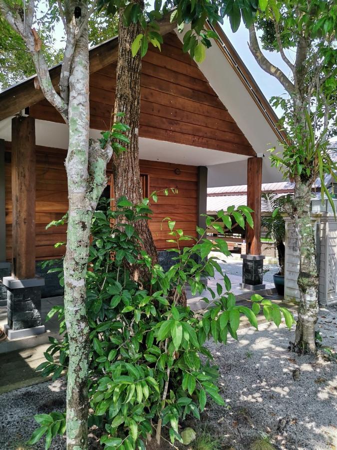The Temak Guest house 2*